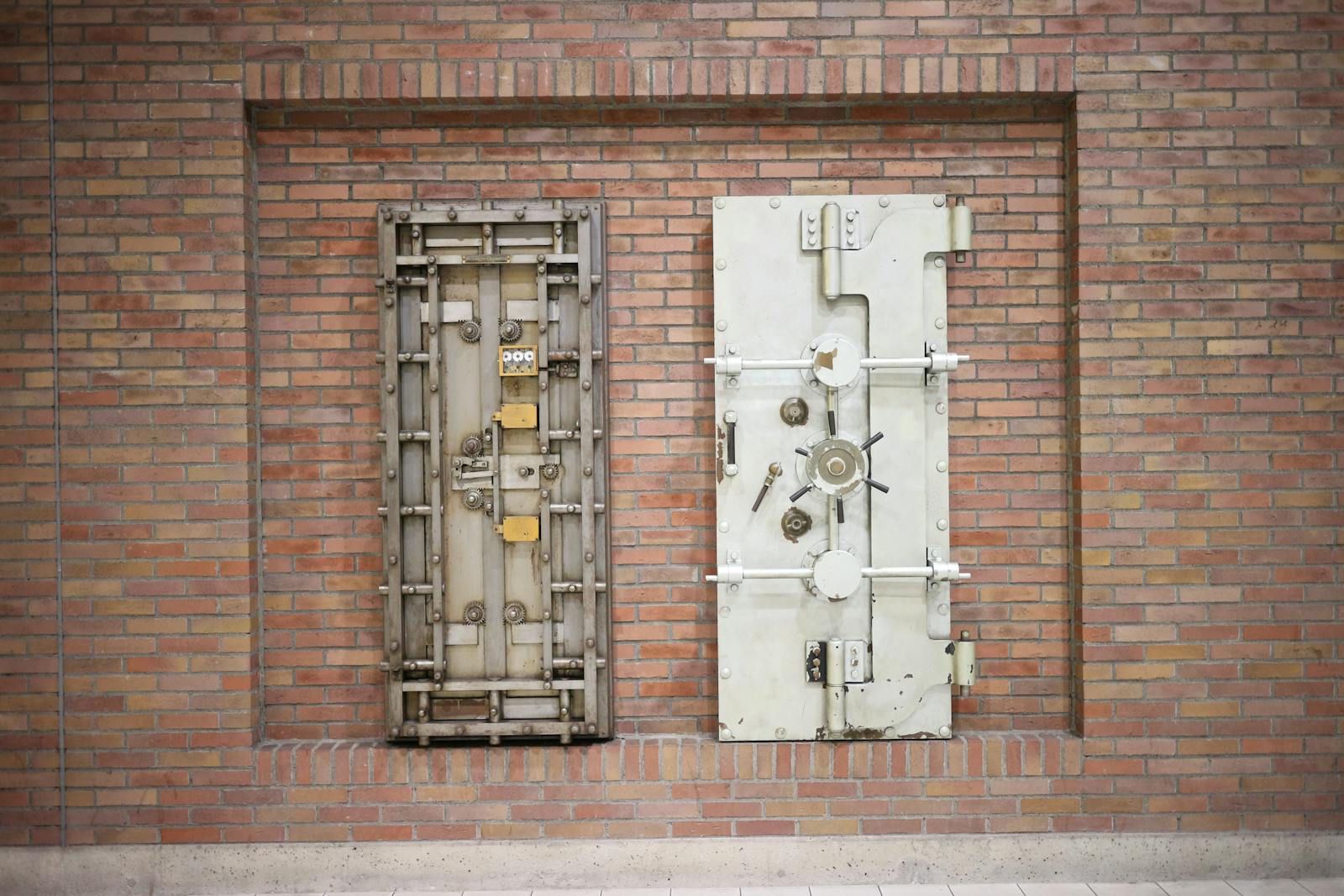 Broker Bankruptcy: What Happens to Your Stocks? | BMInsider 2026